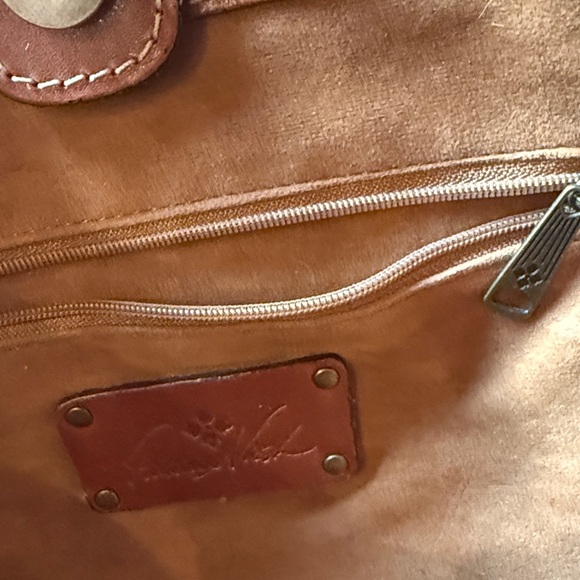 Patricia Nash Hand-Tooled Chestnut Leather Tote - Picture 3 of 4